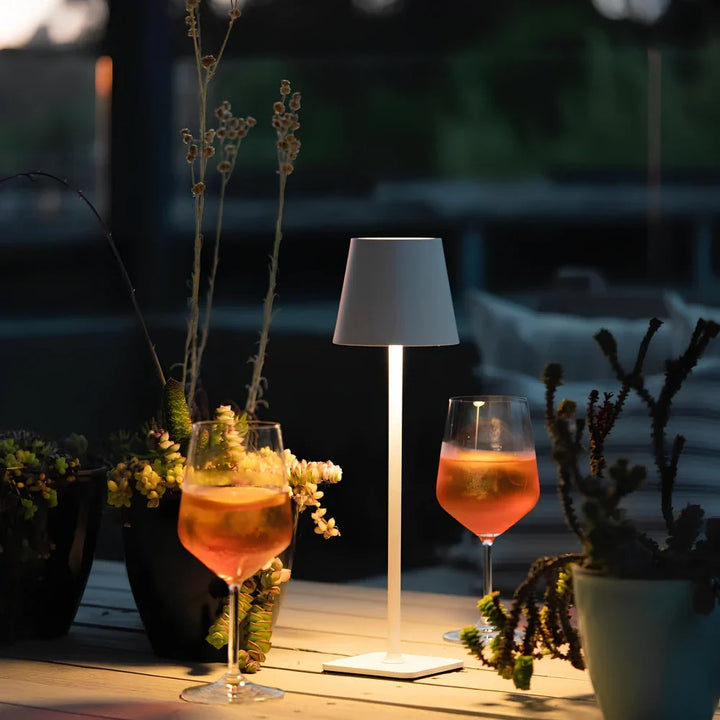 Hoge dimbare tafellamp, oplaadbare LED-lamp met aanraakbediening