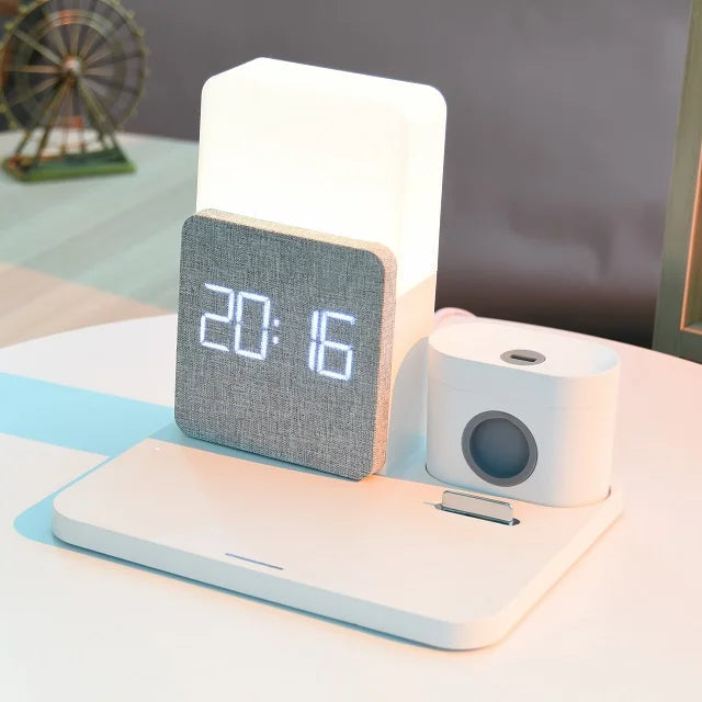 Multifunctioneel Draadloos Oplaadstation – Inclusief Lamp en Wekker